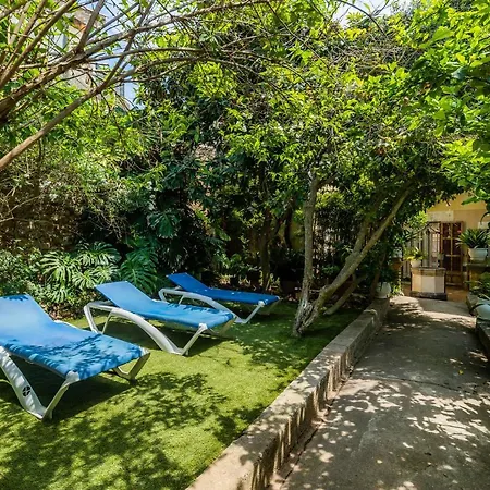 Ca La Senyora Dels Arbres ארטה